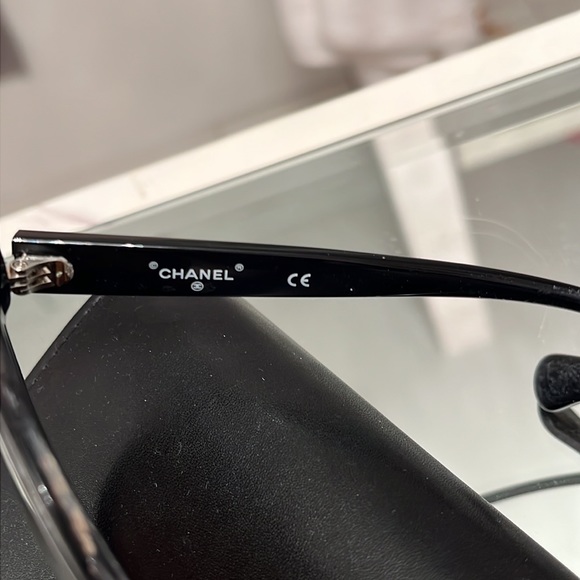 NWOT Chanel Cat Eye Sunglasses with copper lenses. Worn twice. - Picture 3 of 5